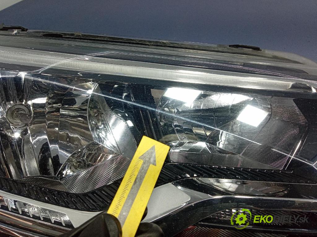 Renault Express 2024 Reflektor: v pravo: 260105660R