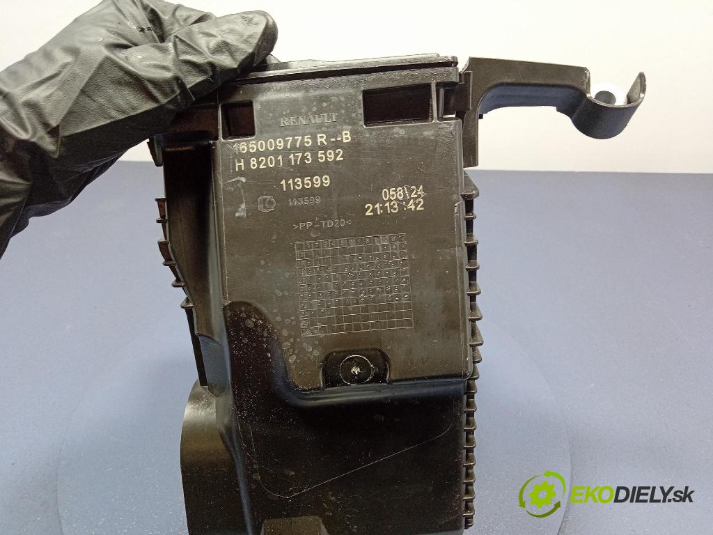 Renault Express 2024 obal Filtre: Vzduch: 165009775R