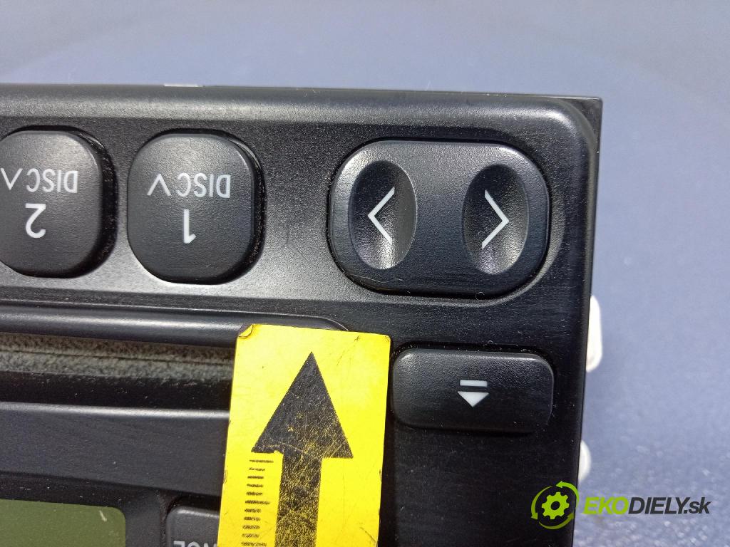 Toyota Avensis verso 2002 Radio I Navigácia: 86120-44080