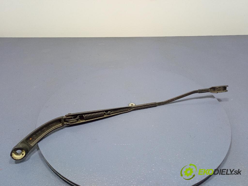 Renault Express 2024 Rameno: Stierače: Predné 288817245R