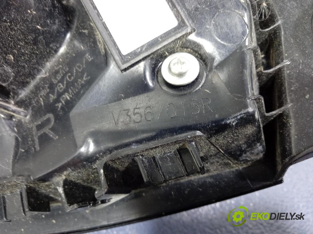 Toyota Yaris 0 svetlo / reflektor zad Prava: Vonkajsia: KOITO K0-12