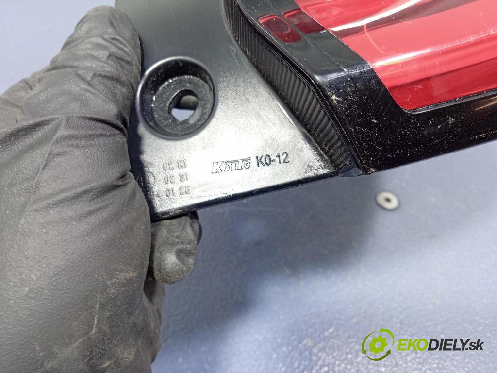 Toyota Yaris 0 svetlo / reflektor zad Prava: Vonkajsia: KOITO K0-12