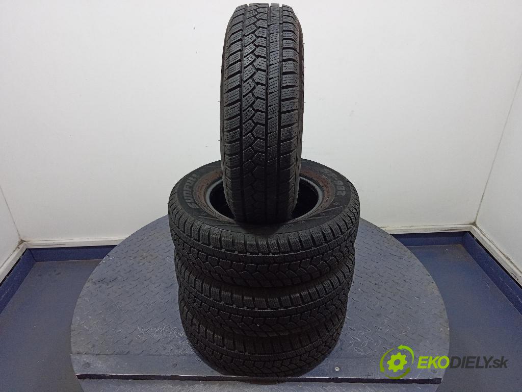 Opel Corsa 1999 pneumatiky: Zima 6953913126791