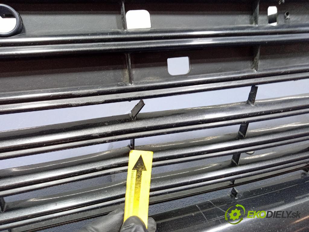 Toyota Camry 0 lišta narazník 53113-33120