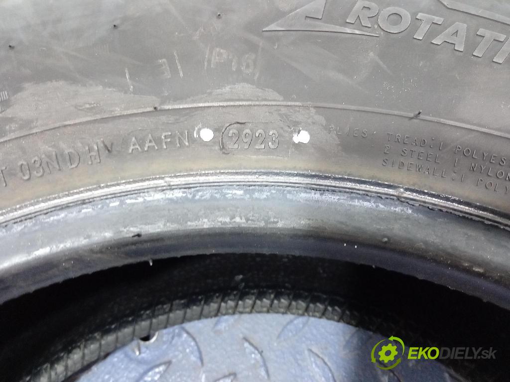Bmw Seria 3 2004 pneumatiky: Zima 8904288100310