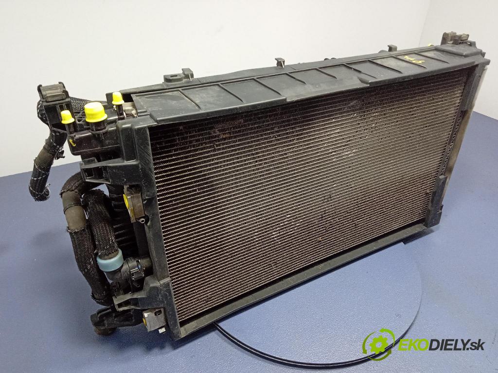 Renault Express 2024 chladič Voda: 214817571R