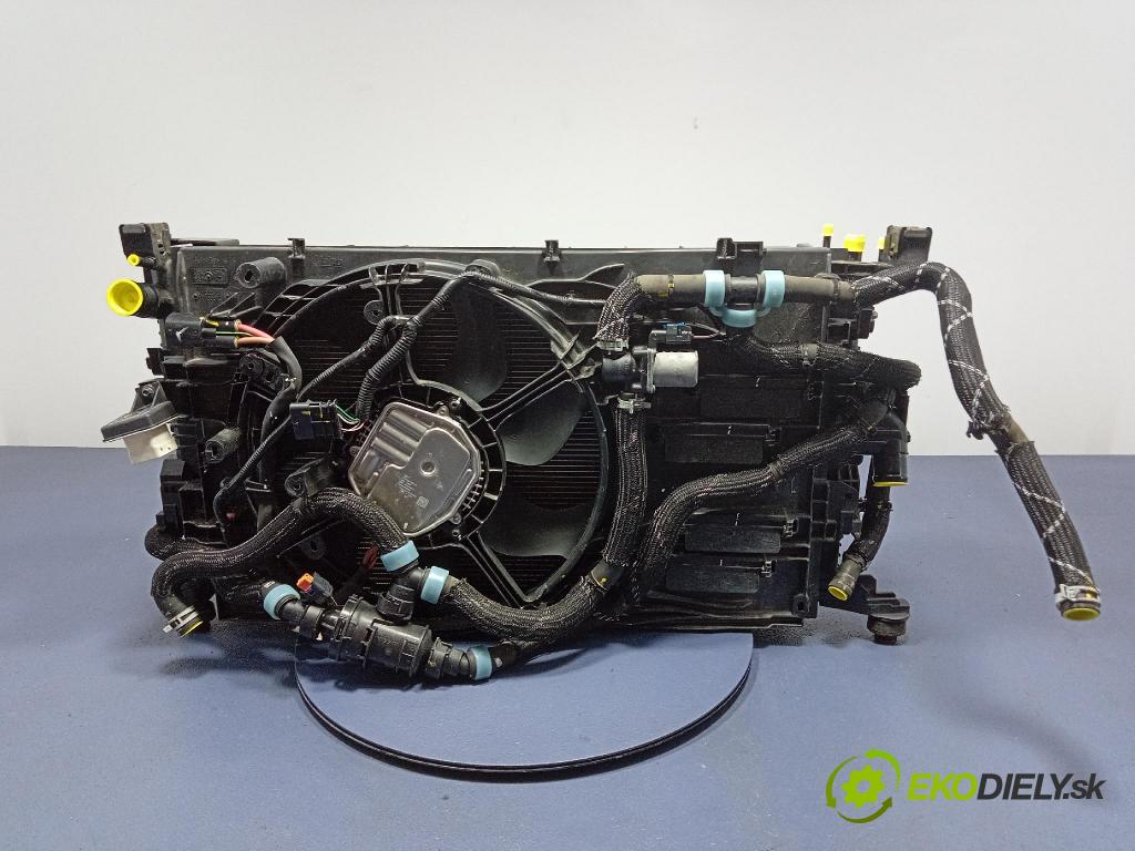 Renault Express 2024 chladič Voda: 214817571R