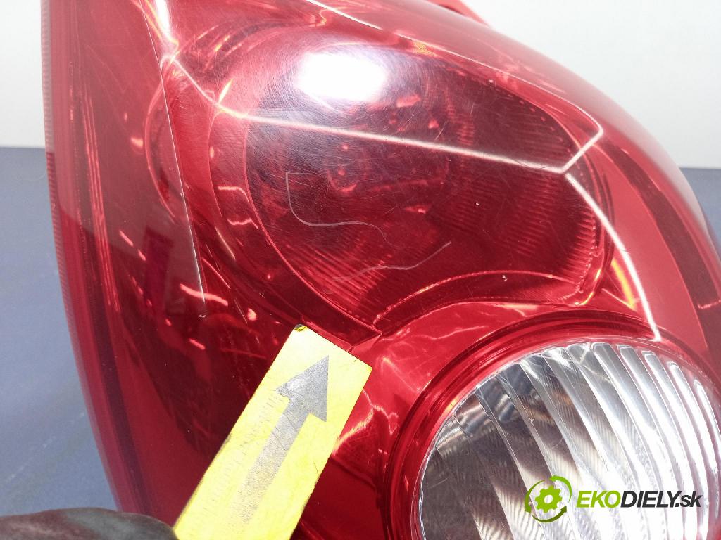 Nissan Pixo 2009 svetlo / reflektor zad ľavá Vonkajsia: 220-17092