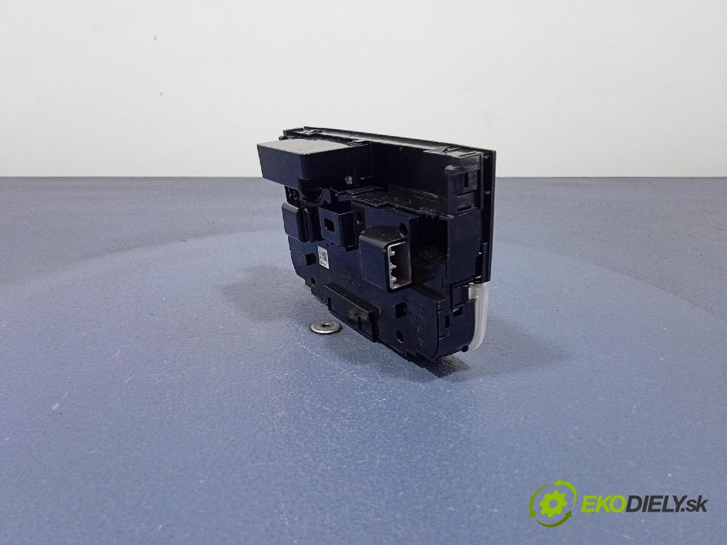 Honda Jazz 2022 Lampy Uvnitř 39180-TZA-J010-M