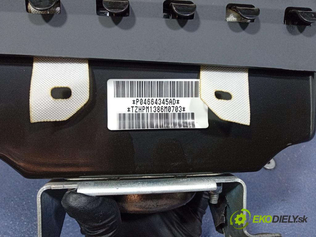 Dodge Caliber 2006 Airbag: Cestujúcí: x P04664345AD