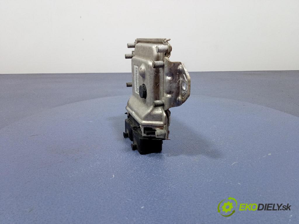 Nissan Pixo 2009 riadiaca jednotka Motor: 33920-68K00