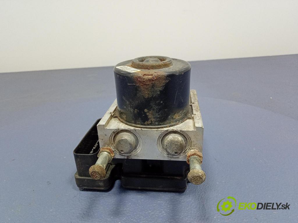 Nissan Pixo 2009 čerpadlo ABS x 06.2102-1388.4