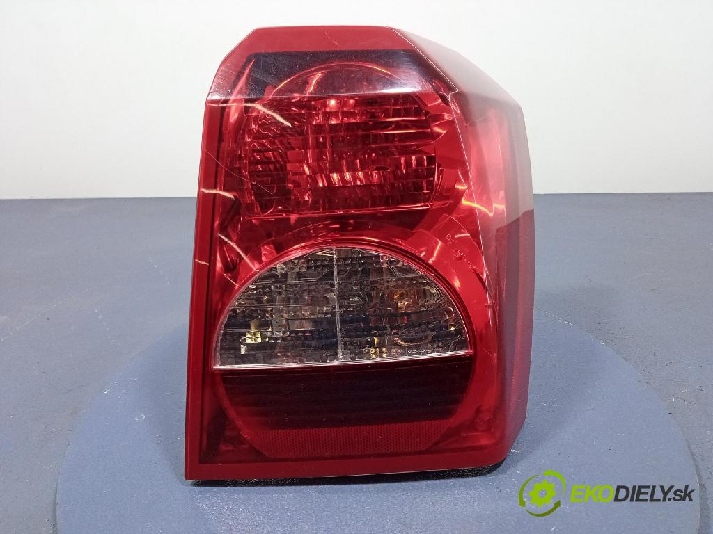 Dodge Caliber 2006 svetlo / reflektor zad Prava: Vonkajsia: 05303752AE