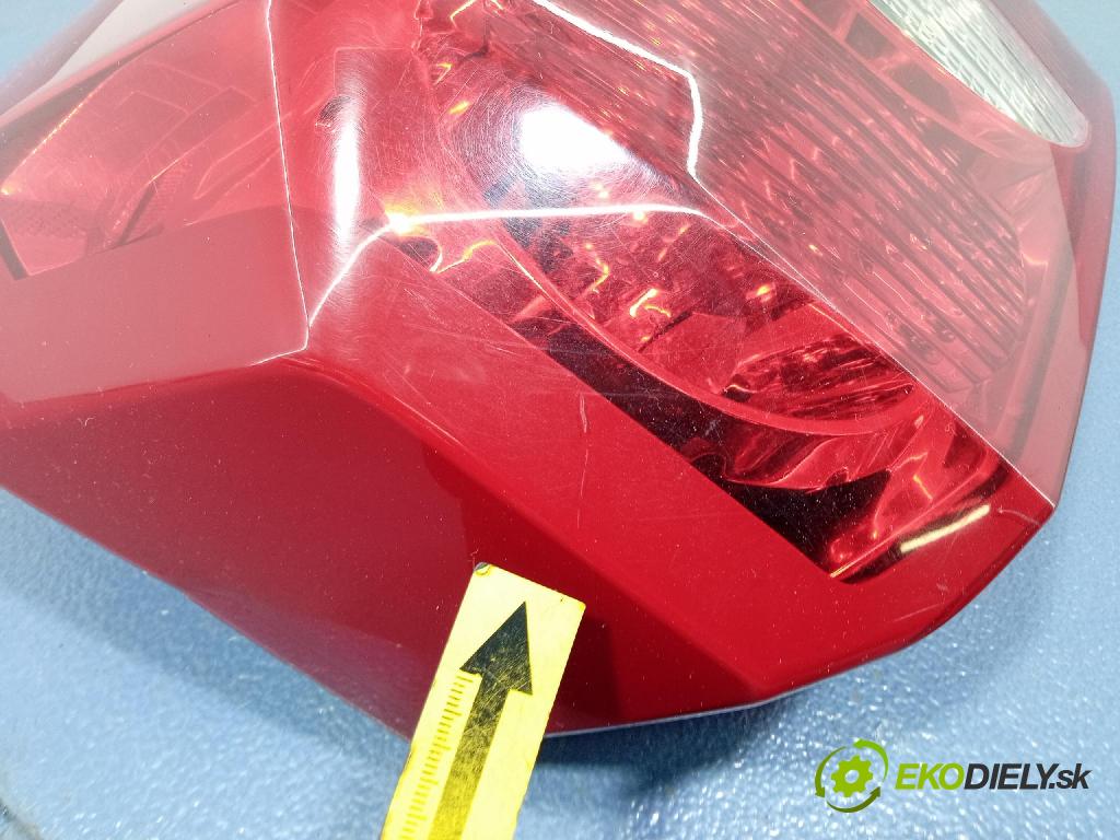 Dodge Caliber 2006 svetlo / reflektor zad Prava: Vonkajsia: 05303752AE