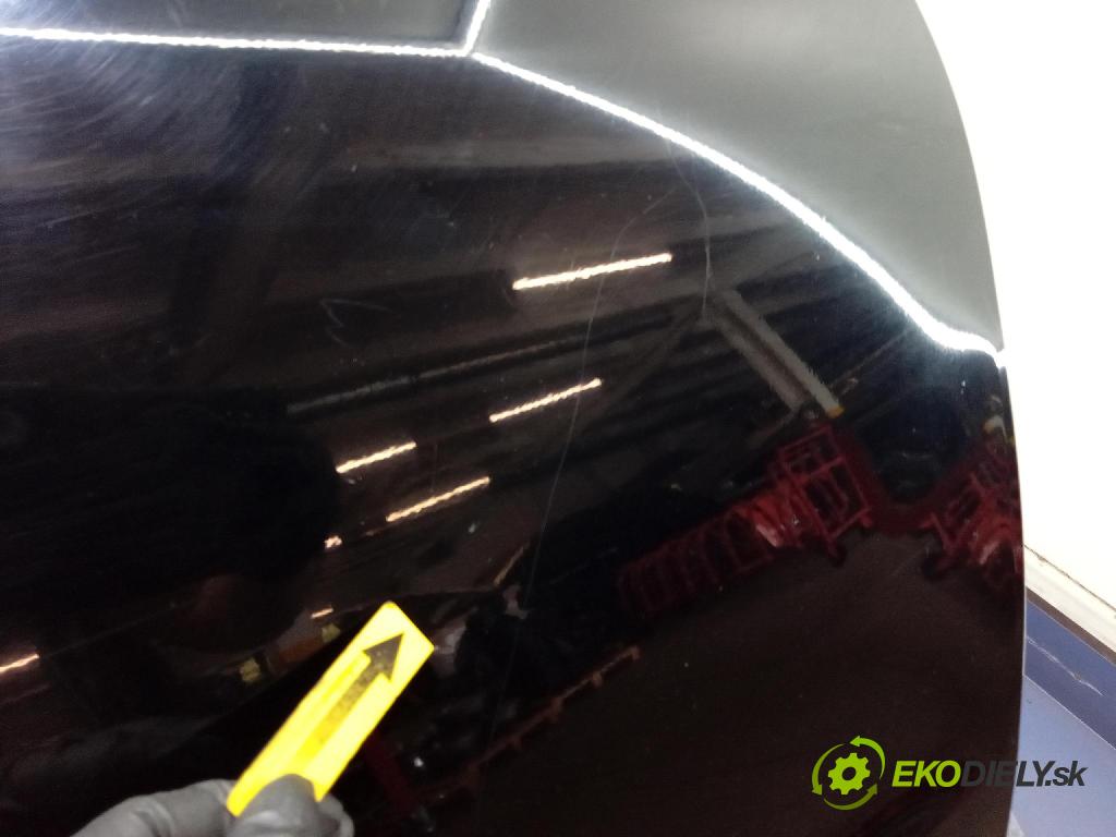 Nissan Pixo 2009 dvere Predné pravé