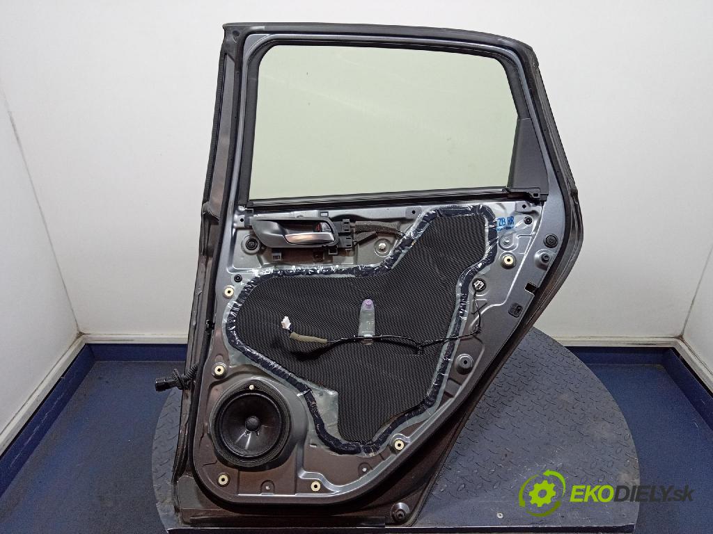 Honda Jazz 2022 dvere zad pravé 
