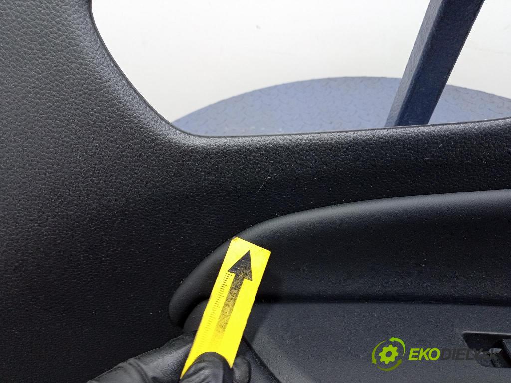 Honda Jazz 2022 Čalounictví: dvere Predné Prava: