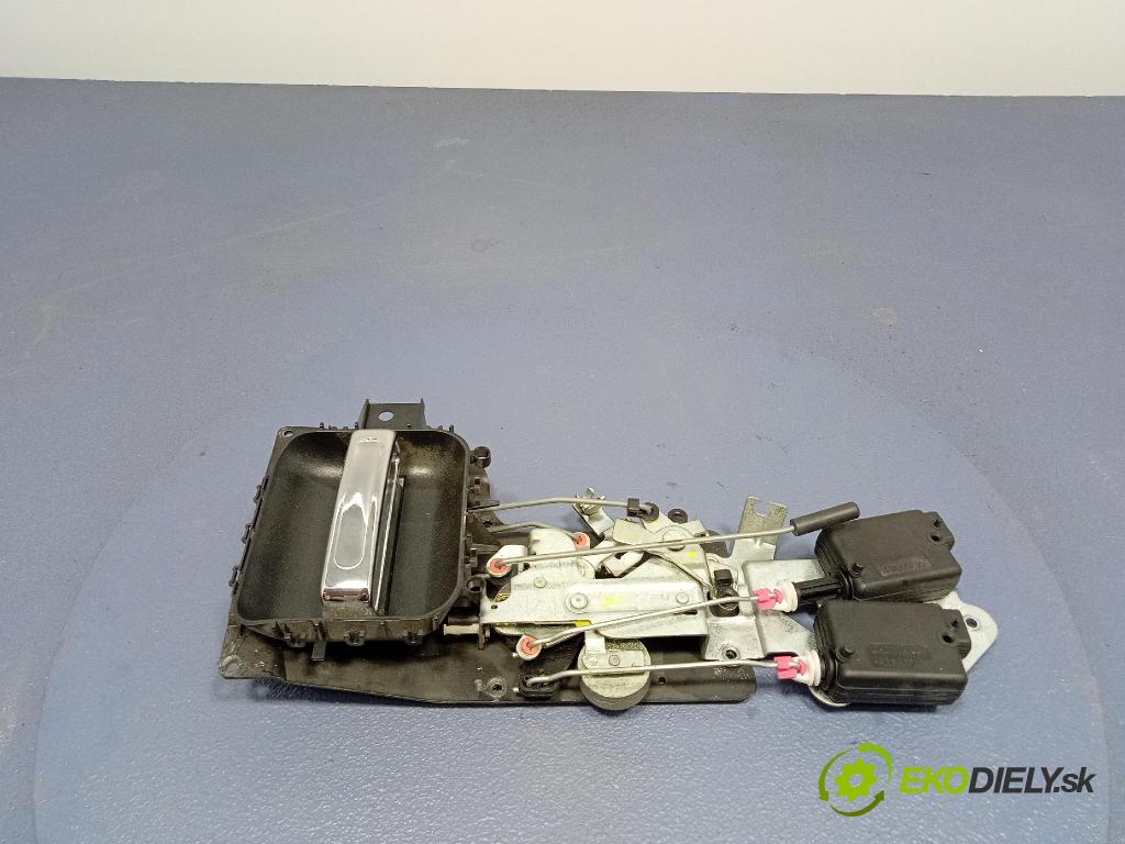 Citroen C8 2009 zámok dvere zad Vľavo: