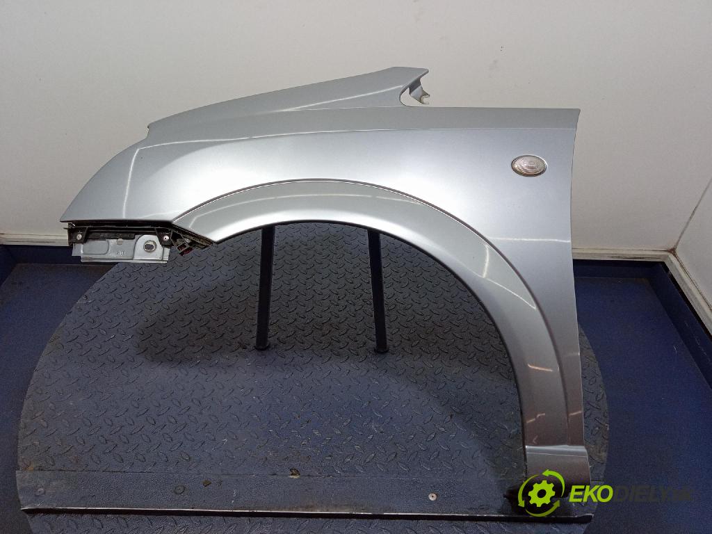Opel Meriva 2004 blatník Predné Vľavo: