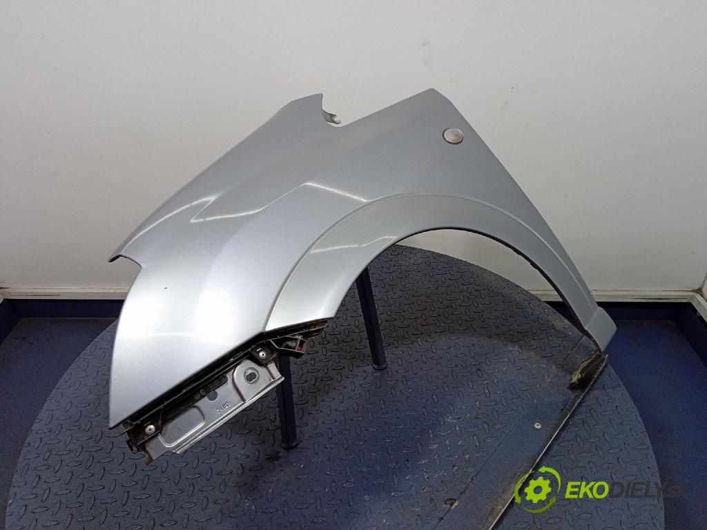 Opel Meriva 2004 blatník Predné Vľavo: