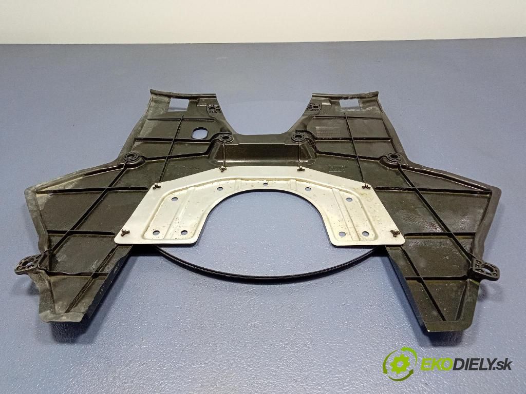 Honda Jazz 2022 kryt Plast: podvozek: 74171-T5A