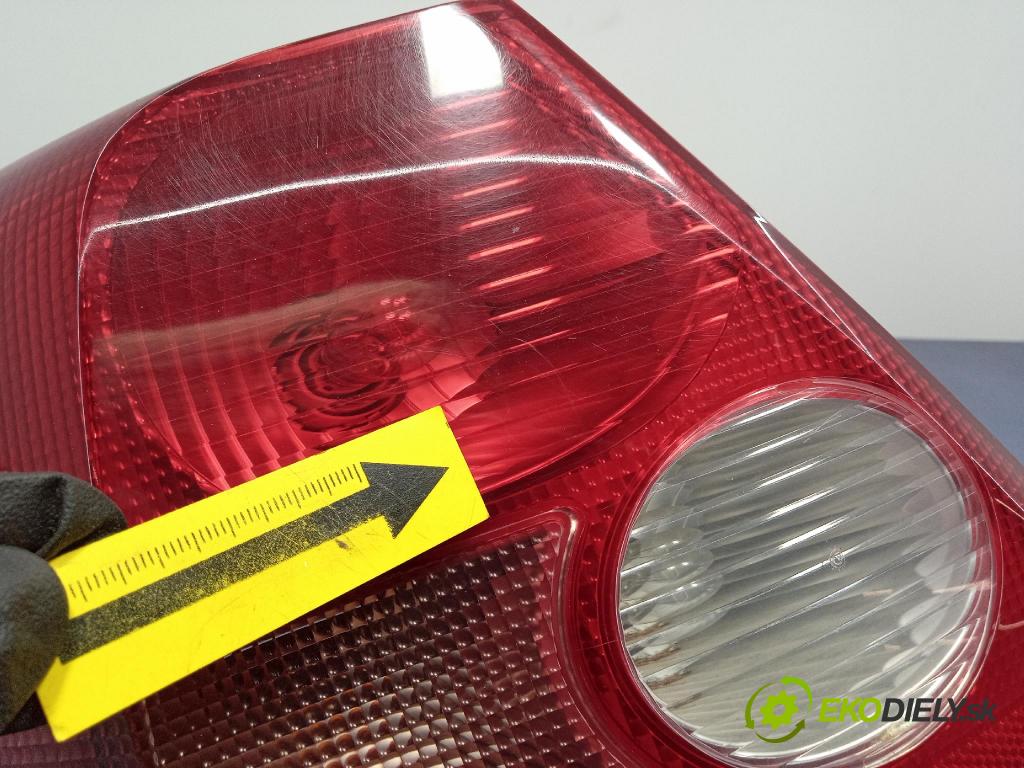 Honda Civic 2001 svetlo / reflektor zad ľavá Vonkajsia:
