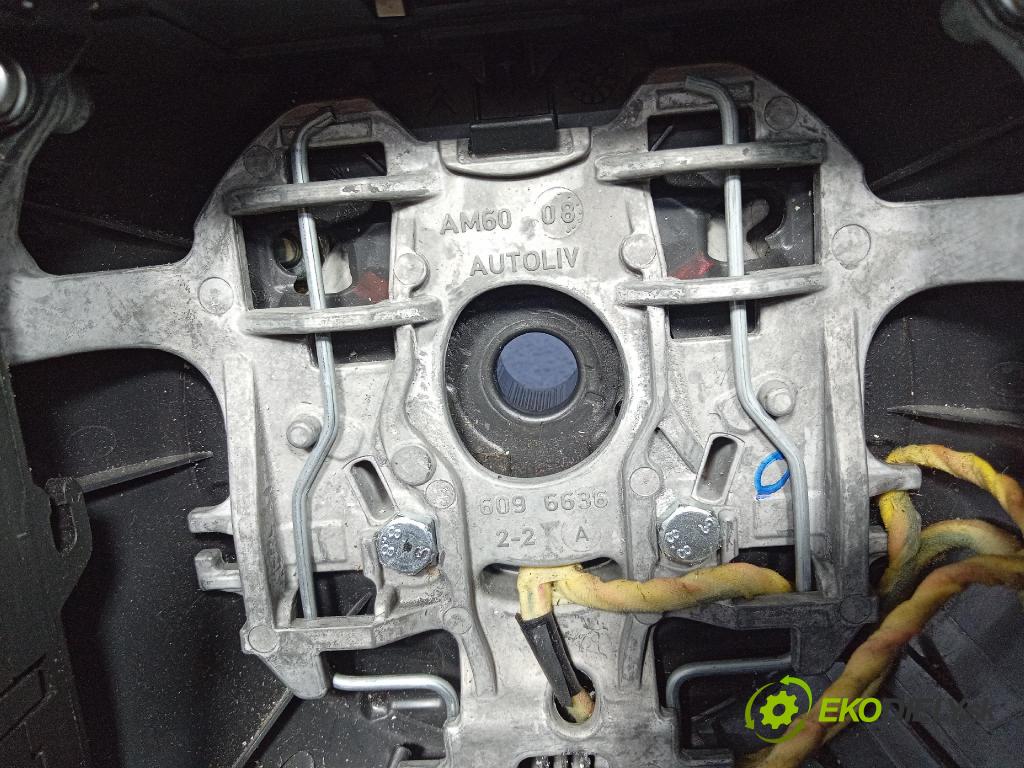 Citroen C4 picasso 2009 volant 96866512ZD