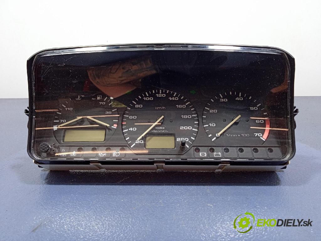 Vw Passat 1991 prístrojovka/ budíky 357919042