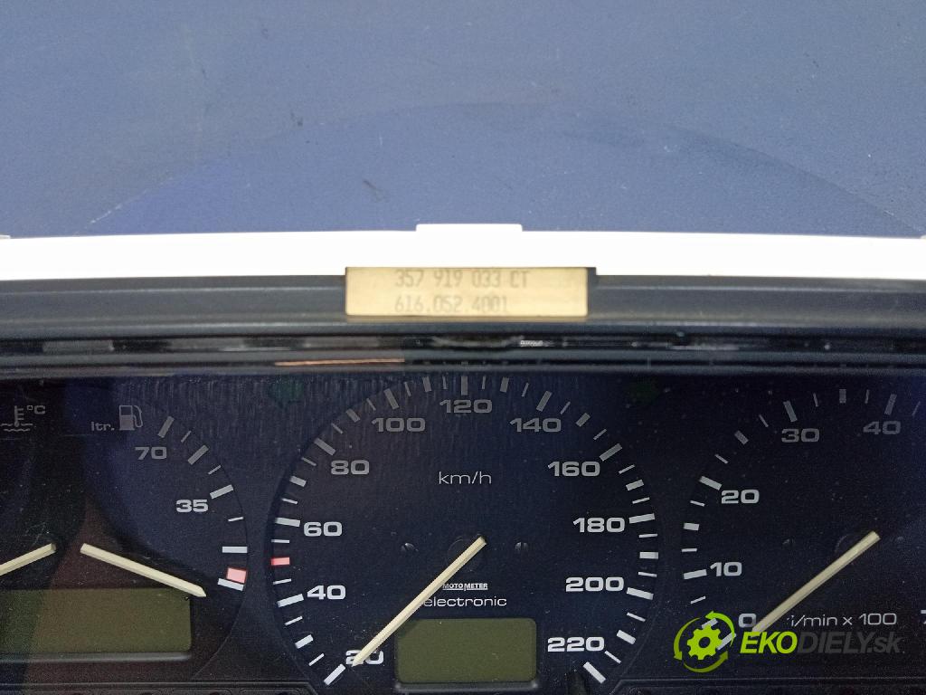 Vw Passat 1991 prístrojovka/ budíky 357919042