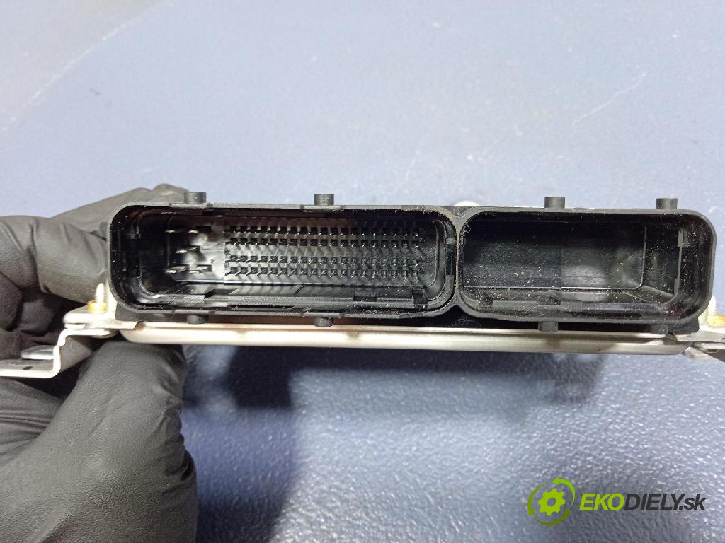 Kia Sportage 2006 riadiaca jednotka Motor: 39103-23070