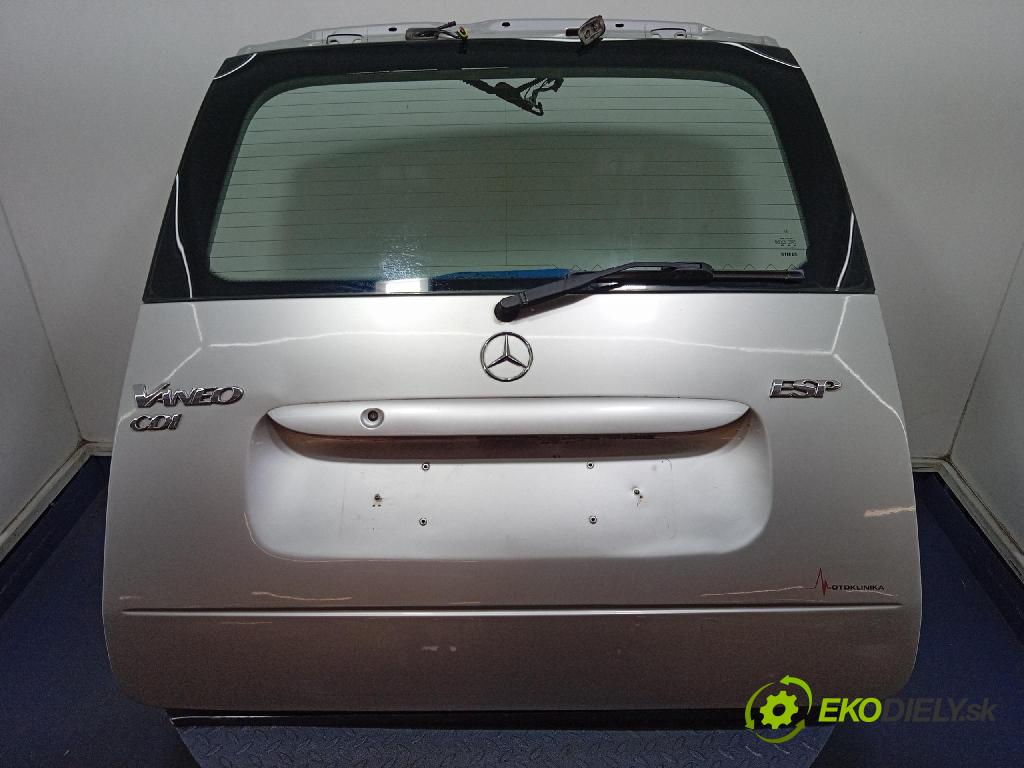 Mercedes Vaneo 2003 zadní dveře kufra: kufr