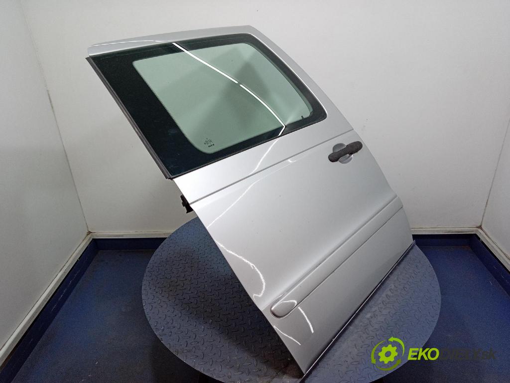 Mercedes Vaneo 2003 dveře Zad: prave