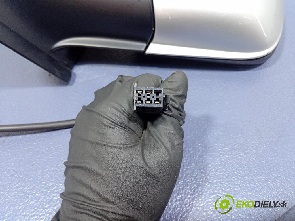 Mercedes Vaneo 2003 zpětné zrcátko Vlevo, odjet: