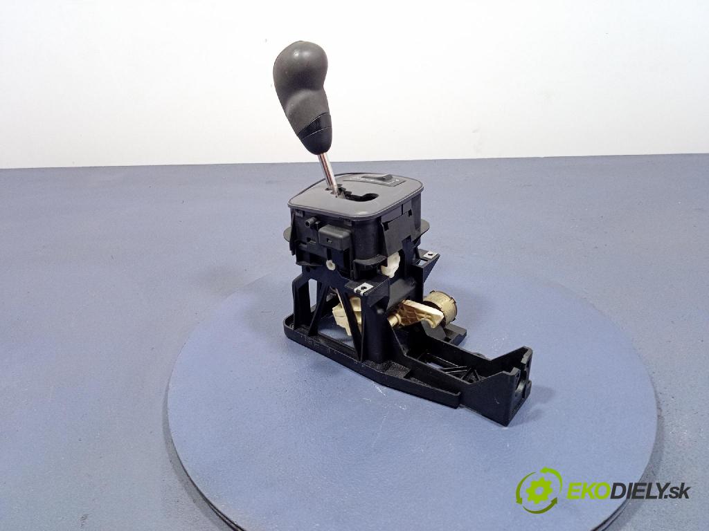 Mercedes Vaneo 2003 kulisa Změny Ozubené kola: A1685400044