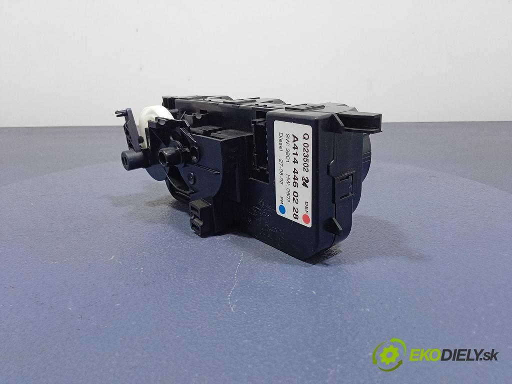 Mercedes Vaneo 2003 prepínač Klimatizácia: Prúd vzduchu: A4144460228