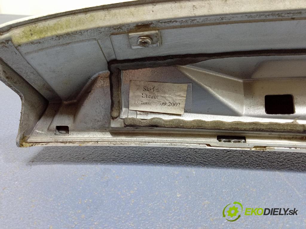 Mercedes Vaneo 2003 Spoiler: A4148200056