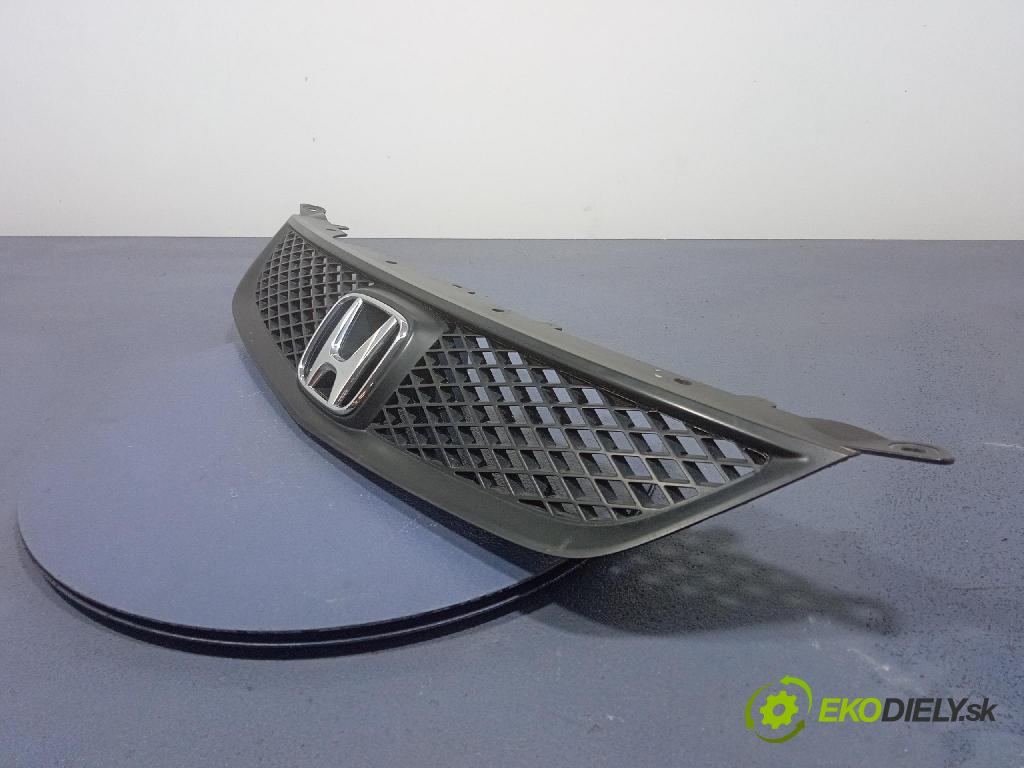 Honda Civic 2004 miežka / Gril: 71121-S5S-E100