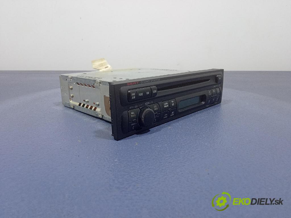 Seat Leon 2004 Radio I Navigace: