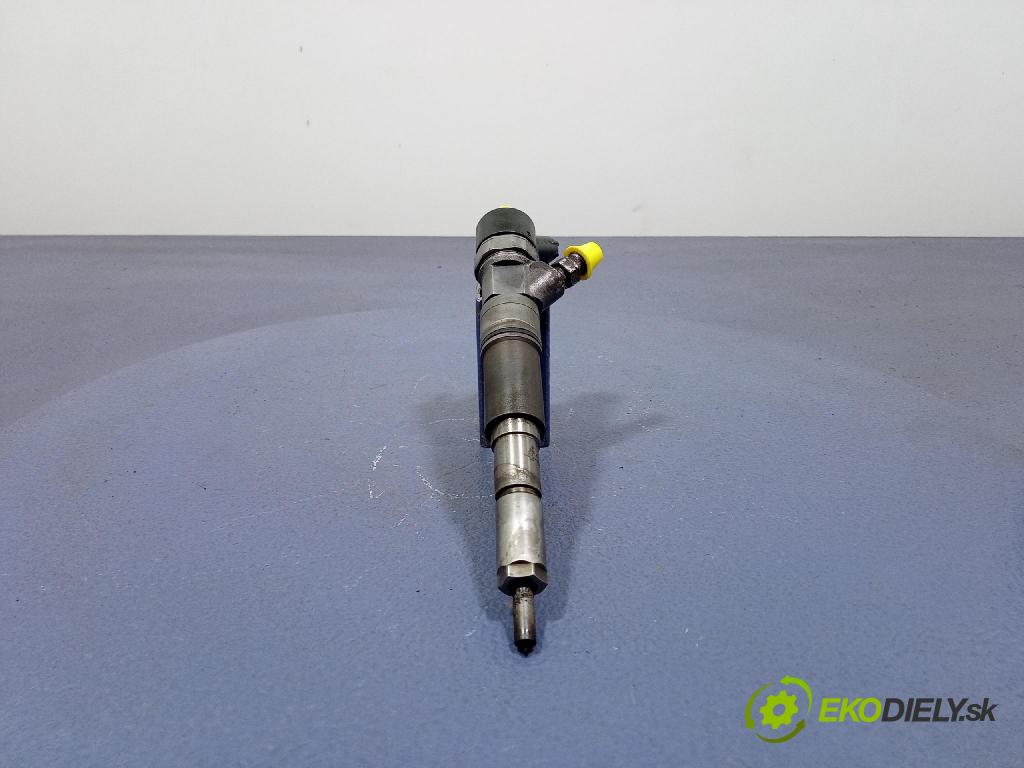 Opel Omega 2003 vstrek 7785983