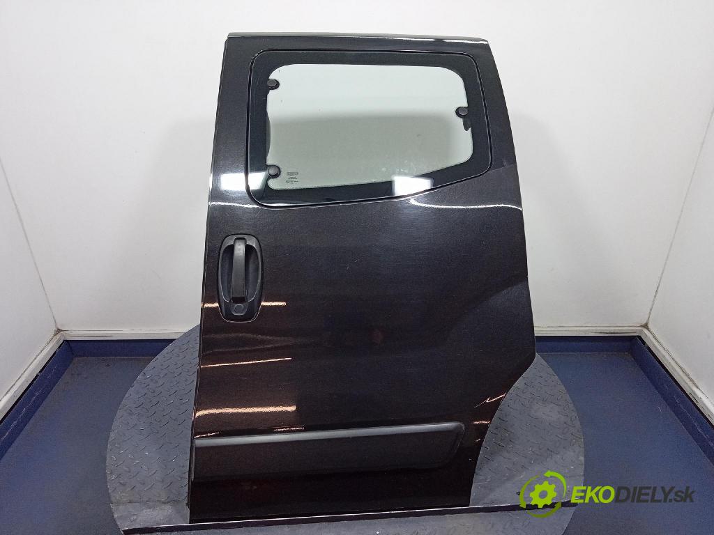 Citroen Nemo 2010 dvere Strana: Posuvné: Vľavo: