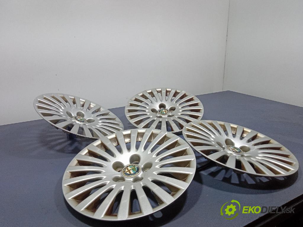 Alfa romeo 159 2006 puklica kola: 60684103