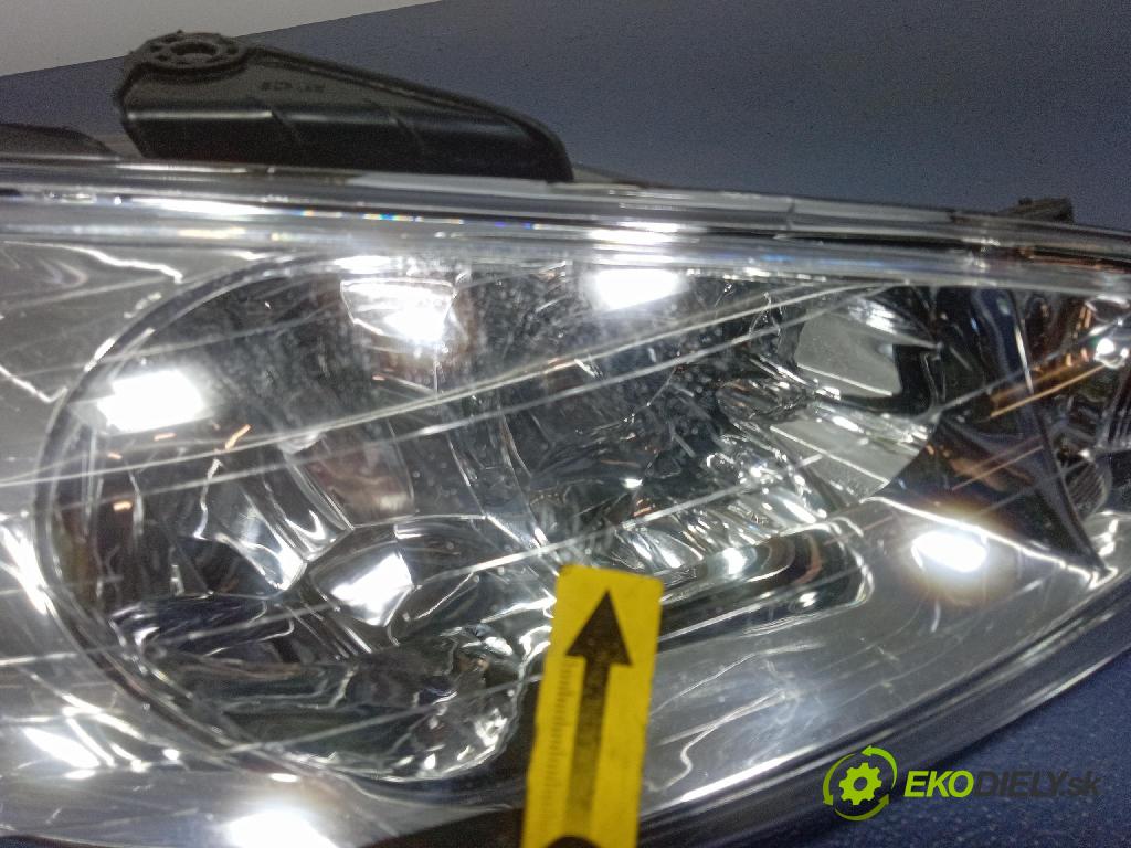 Peugeot 206 2001 Reflektor: v pravo: 20-6155