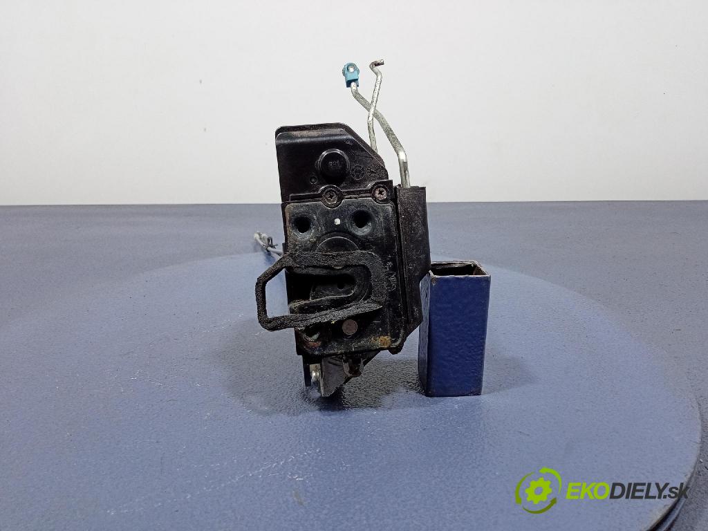 Hyundai I10 2008 zámek dveře před v pravo: