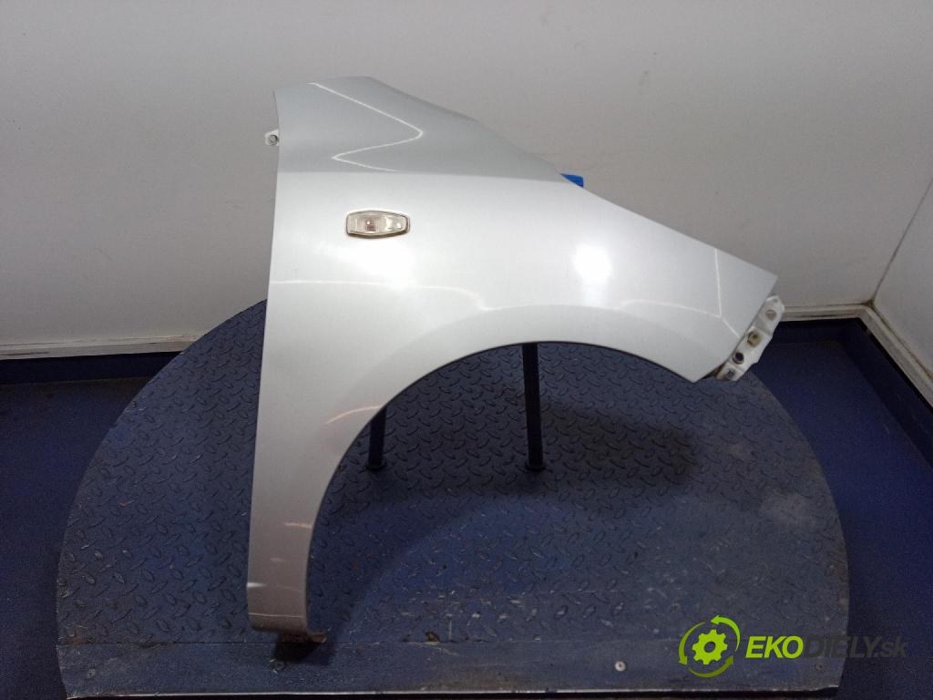 Hyundai I10 2008 blatnik před v pravo: