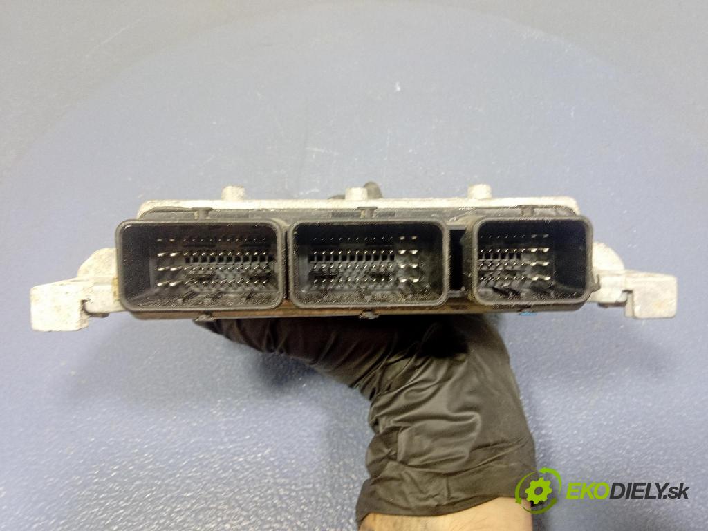 Ford S-max 2006 riadiaca jednotka Motor: 6G91-12A650-NJ
