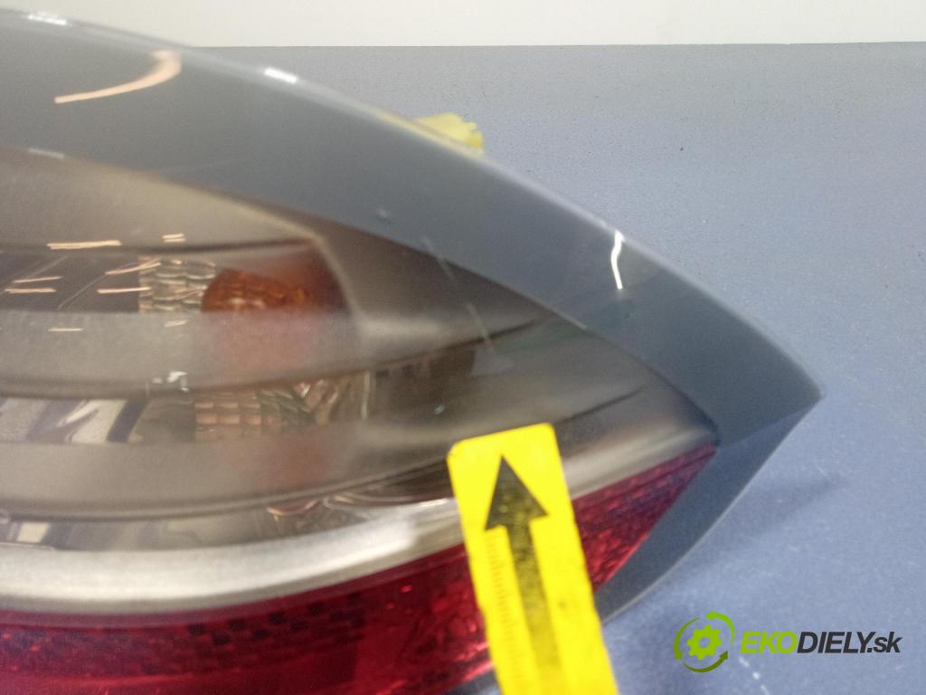 Ford S-max 2008 svetlo / reflektor zad Prava: Vonkajsia: 