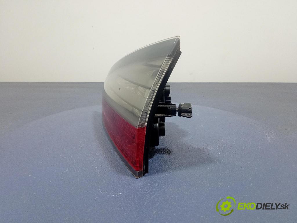 Ford S-max 2008 svetlo / reflektor zad Prava: Vnútri: 6M21-13A602-AK
