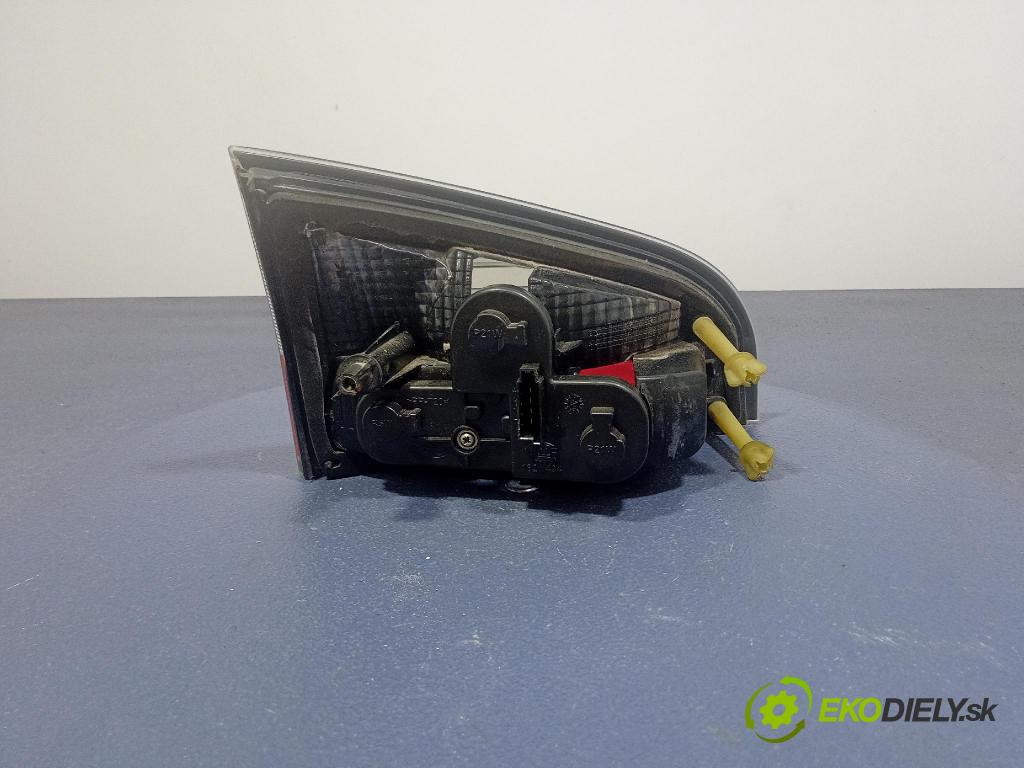 Ford S-max 2008 svetlo / reflektor zad Prava: Vnútri: 6M21-13A602-AK