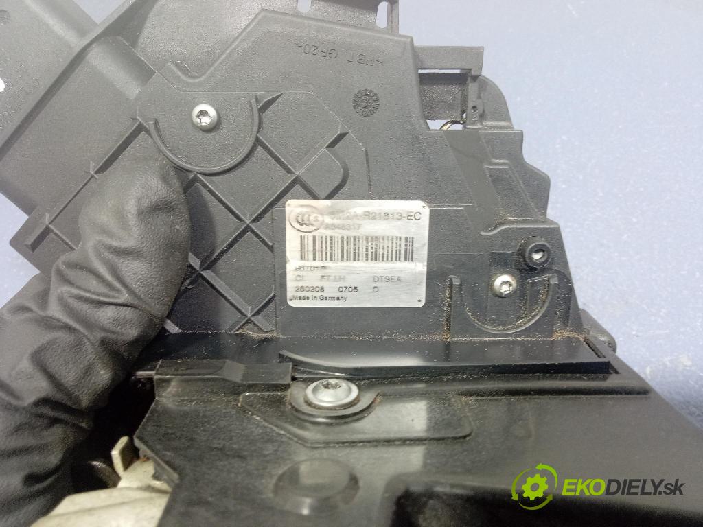 Ford S-max 2008 zámek dveře před Levý: 6M2A-R21813-EC