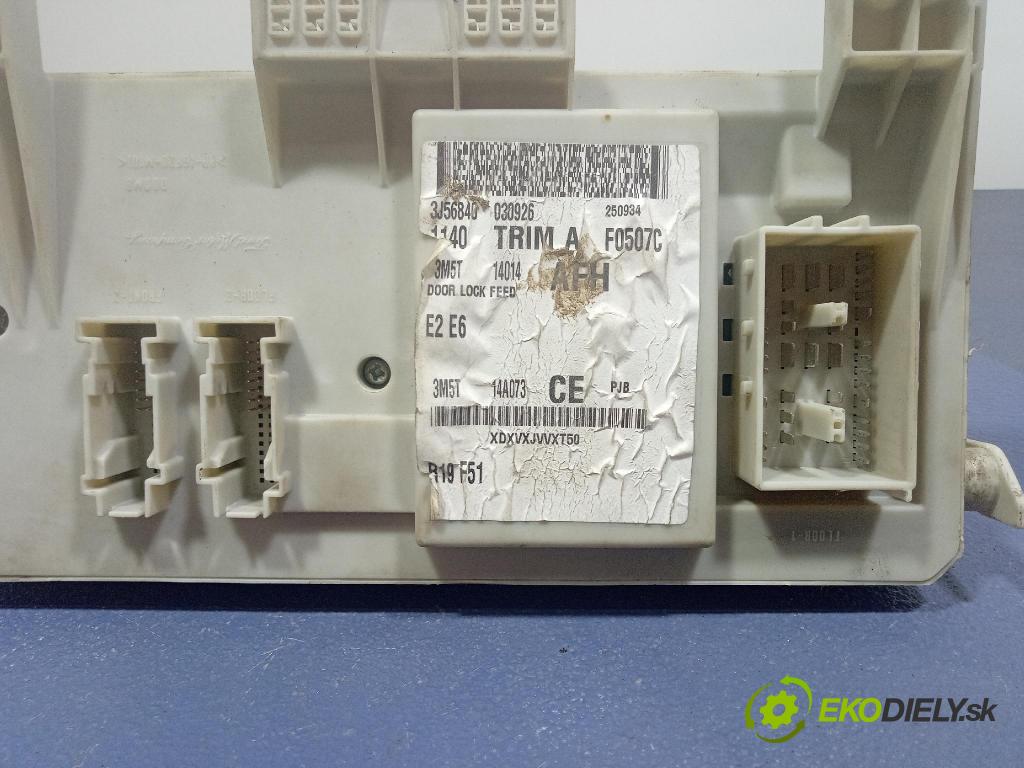 Ford C-max 2003 skrinka Poistky: 3M5T-14A073-CF